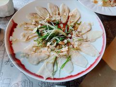 薄切鲜鱼片-穹六人间 people 6(岳阳路店)