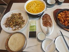 -梅利汴京烤鸭•开封豫菜地标店(东大街店)
