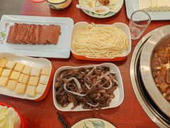 -聚首堂·特色小吃·肘子(什刹海德胜门店)