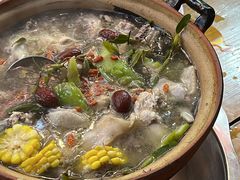 石橄榄炖鸡-洪大厨鸡煲(福田店)