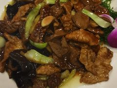 -牟传仁饭庄(星海店)