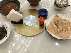 -百姓食府(秦虹路店)