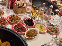 -江湖水乡铁锅炖魚(周庄嘉园店)