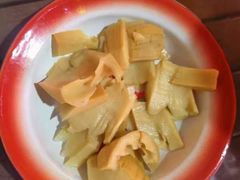 -郭婆婆疯子鸡·土货江湖菜馆