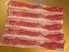 肥牛-牛New寿喜烧(虹桥新天地店)