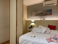 -华艺酒店(文化宫地铁站店)