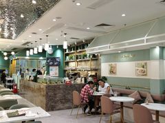-丽莎沙拉轻食餐厅(国贸店)