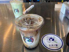 -瑞幸咖啡(同和金铂天地店)