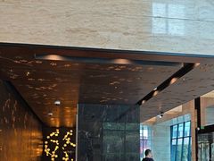 -上海龙之梦万丽酒店