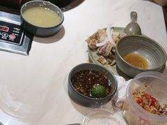-喃喃椰·糟粕醋·椰子鸡火锅(七堡花园店)