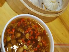 -小六汤包砂煲菜(文景路店)