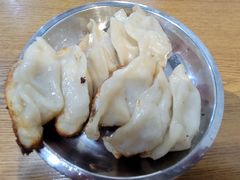 -黄阿姨锅贴大王(万航渡路店)