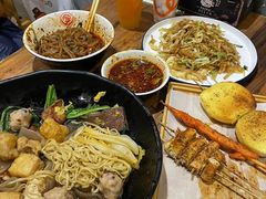-万记麻辣烫国展总店