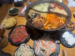 -白乐天毛肚火锅馆(南滨路店)