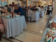 -汗腾格里·风味餐厅(新疆驻京办店)