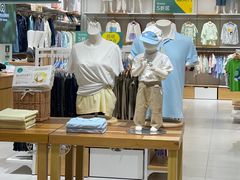 -王府井奥莱临潼小镇(临潼店)
