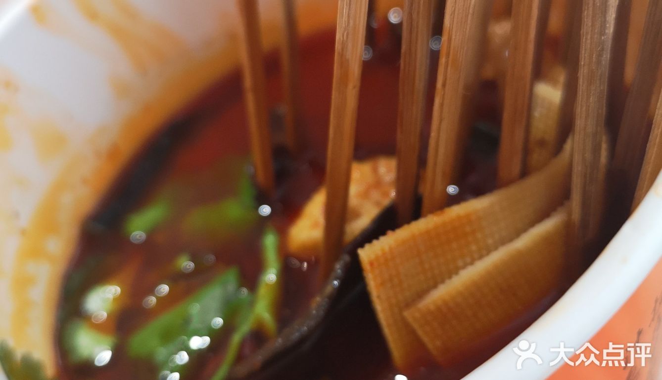 在店里一直忙前忙后，服务很到位