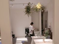 -春树下·树屋花房西餐厅(罍街AS1980店)