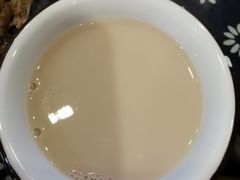 老土炕自制奶茶-王村姑老土炕莜面村(张北店)
