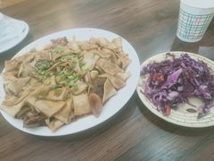 -壹阁胡羊焖饼(特色小吃街店)