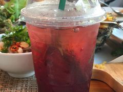 -Chom Cafe and Restaurant