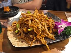 干煸茶树菇-冰川延边料理·炭烤串(原小木屋店)