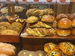 -小飞象面包公社(珠江路金鹰店)