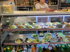 自助取餐区-沈老头包子(八十五店)