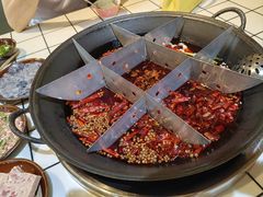 -卤校长老火锅(沙坪坝直营店)