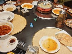 -巧婆婆特色东北菜·铁锅炖