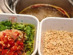 -龍歌自助小火锅(市北台东利群店)