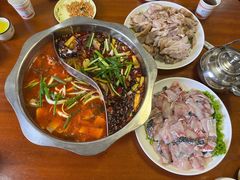 -大理.老字号渝记酸萝卜乌鱼(古城总店)