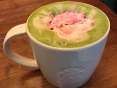 -星巴克(杭州湖滨银泰E区店)