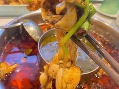 -蛙两只美蛙鱼头火锅(恒茂店)