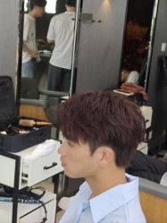 -藤野造型烫发染发