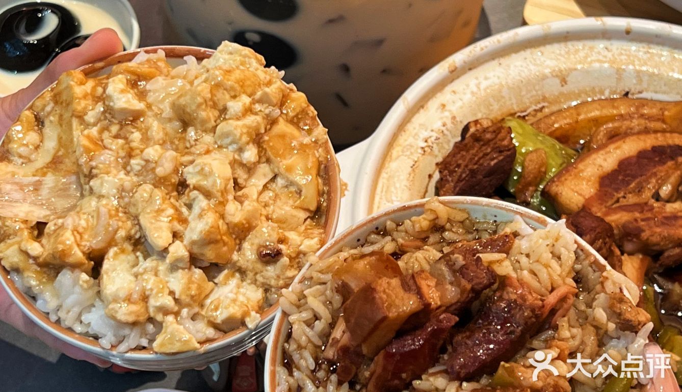 沈阳超正宗的山东菜馆！xxxl号奶茶绝了！