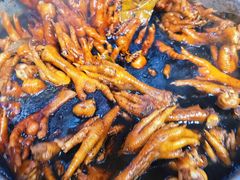 秘制鸡脚-鸡脚旮旯平江路店
