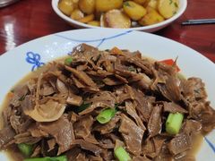 -芦茨金富饭庄·25年老字号·专做稻草鸡