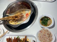 -佰人王串串香火锅(洋珠巷店)