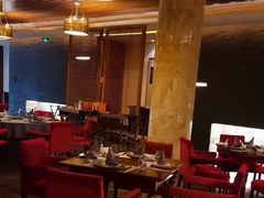 -粤尚腾香居中餐厅(首都机场希尔顿店)