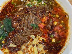 -三好食堂(煎饺·馄饨·肉饼米线·盛世广场店)