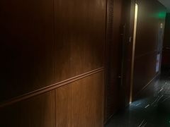 -皇冠明珠鱼翅楼(水上公园店)