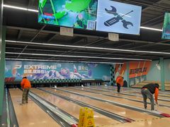 -极限PLAY运动娱乐新世界·团建派对潮玩休闲馆·室内蹦极高空游乐园