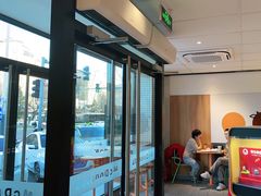-麦当劳(玉桥中路店)