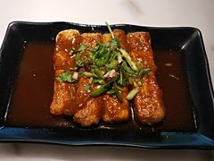 -罍+村卤菜摊(罍街店)