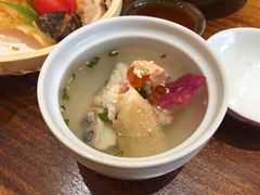 海鲜土瓶蒸-信日本料理(信义坊店)