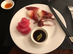 -圣丰索菲特·2 On 988 Café 自助餐厅