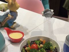 -水桶王国主题餐厅·聚会·生日派对·亲子活动·家庭套餐(亚龙湾希尔顿店)