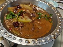 驴肉锅-龙香居海鲜浑锅家常菜·特色驴肉