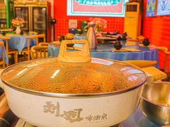 -刘姐啤酒鱼民族演艺餐厅(西街总店)